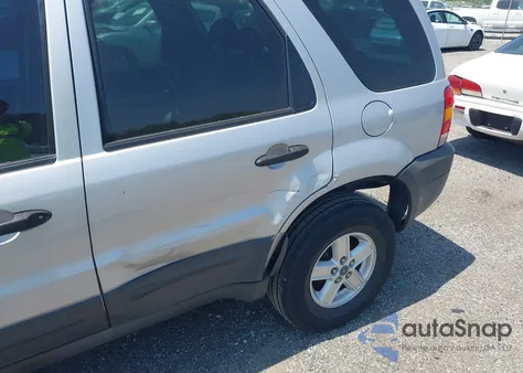 2006 Ford Escape Xls/Xls Manual from USA, damaged, VIN 1FMYU02Z36KB78643